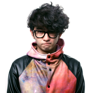 赵薇被扒开内裤无遮挡
