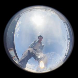 小县城脱身舞表演三
