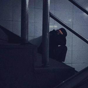 熟女玩小男生的小嫩茎视频
