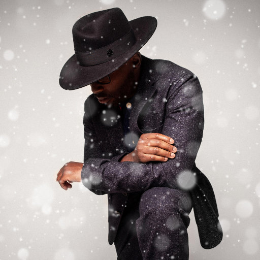 双飞麻将馆老板娘的背景资料
